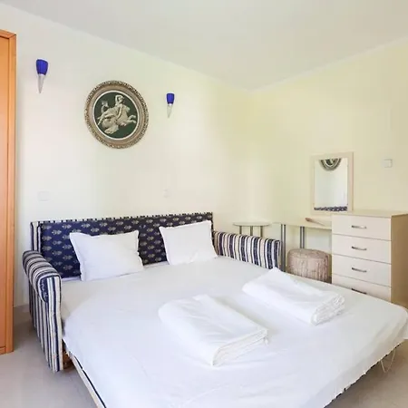 Your Lovely Summer In Sunny Apartment *