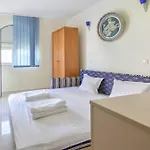 Your Lovely Summer In Sunny Apartman *