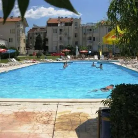 Apartman Your Lovely Summer In Sunny Napospart
